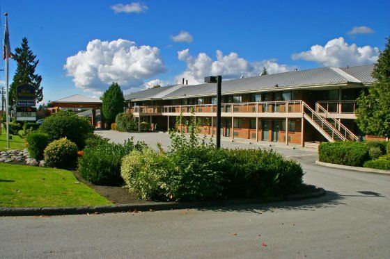 Art Infiniti Hotel Pitt Meadows Exterior photo