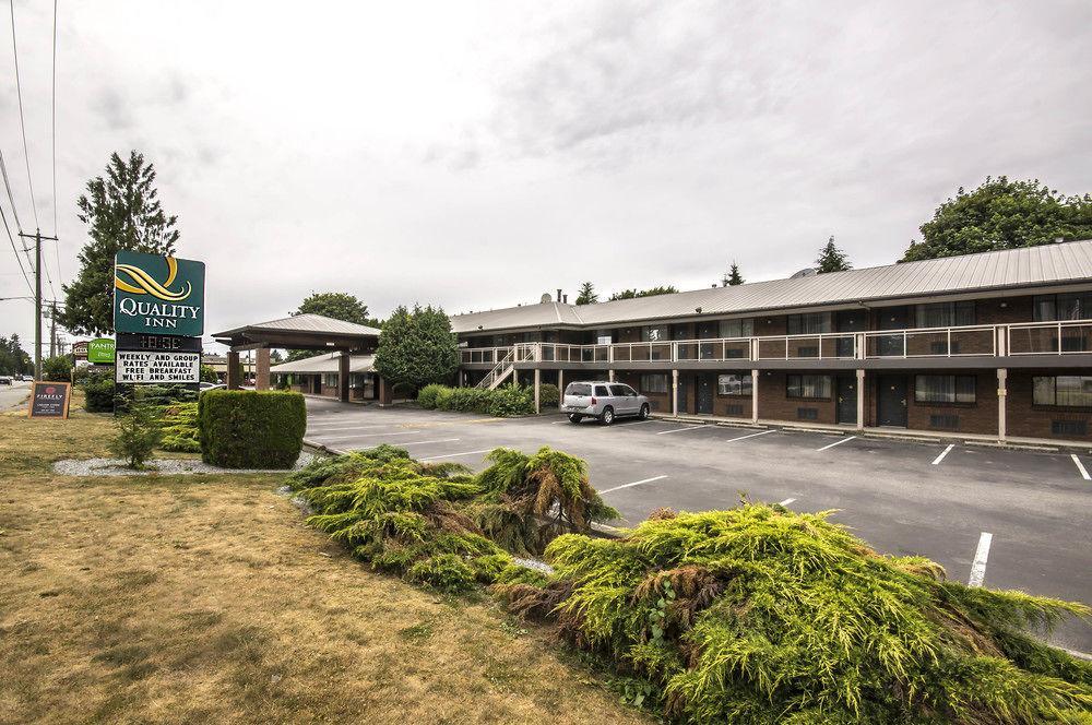 Art Infiniti Hotel Pitt Meadows Exterior photo