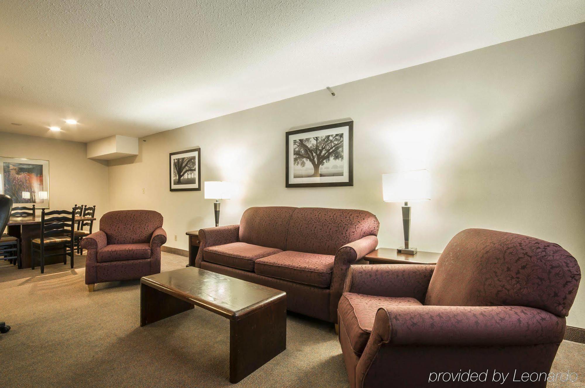 Art Infiniti Hotel Pitt Meadows Exterior photo